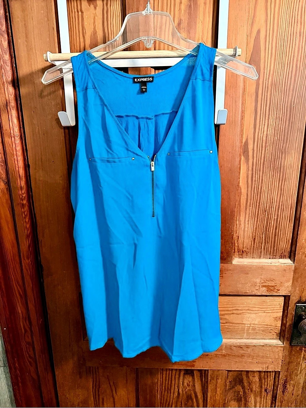 Sleeveless Zip Front Top in Blue Like New